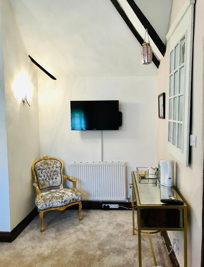 Oldlands Farmhouse Gatwick Horley Extérieur photo